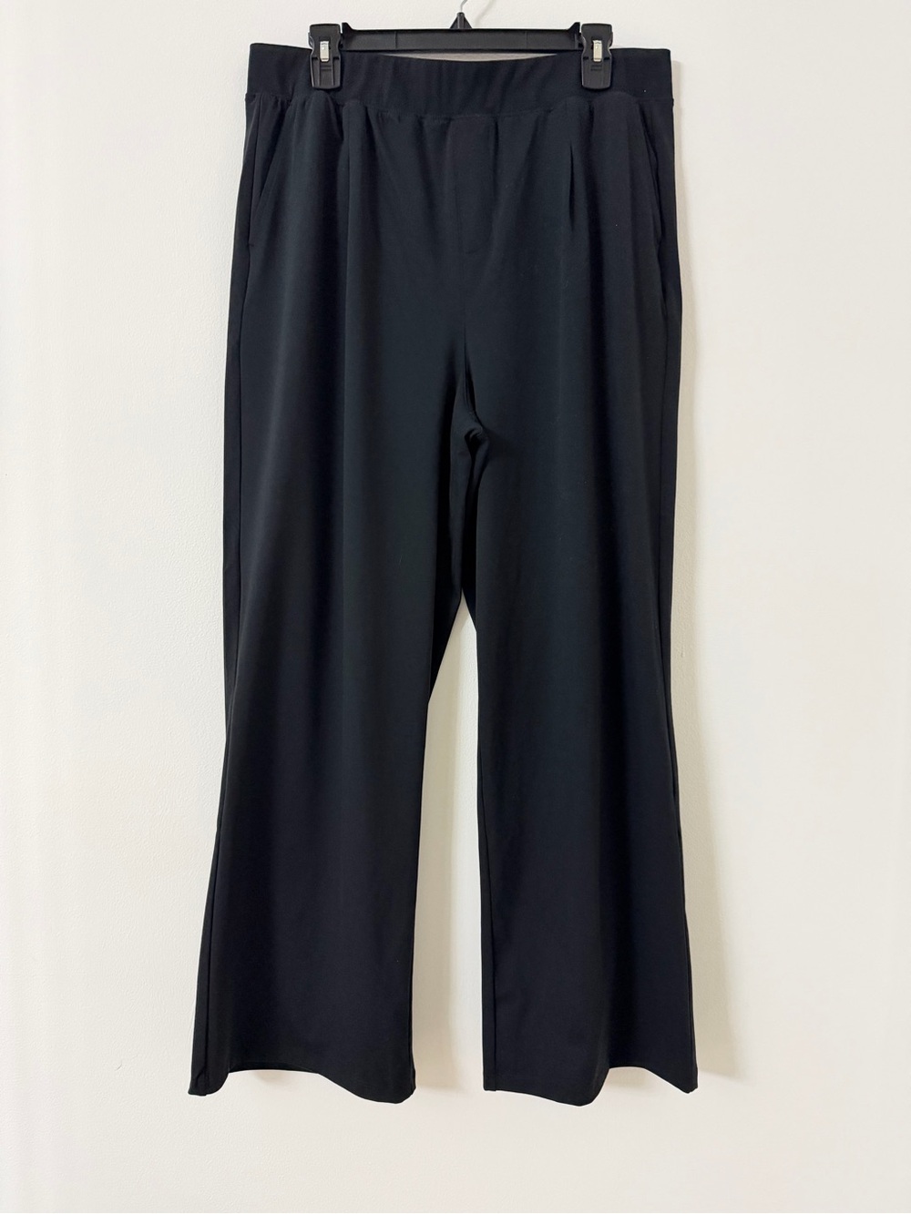Velocity Black Wide-Leg Pull-On Pants